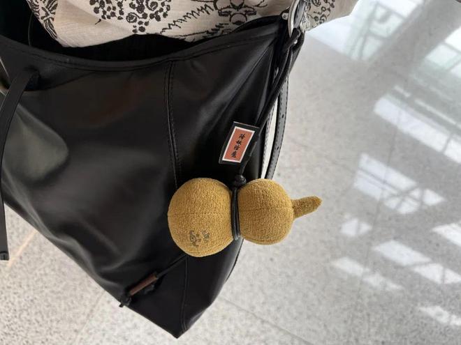 山小猪妖的葫芦来啦!正版授权世间温柔不朽情缘游戏平台福禄随身香气常在浪浪(图20) 山小猪妖的葫芦来啦!正版授权世间温柔不朽情缘游戏平台福禄随身香气常在浪浪(图20)